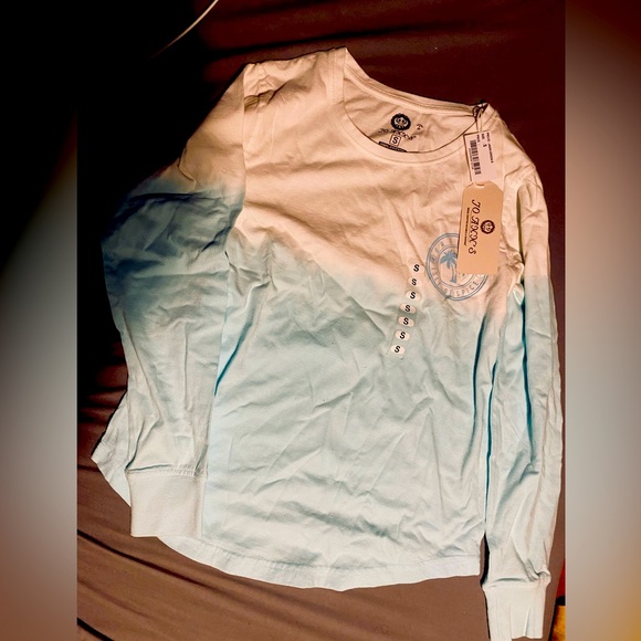 Long sleeve T-shirt - Picture 1 of 5